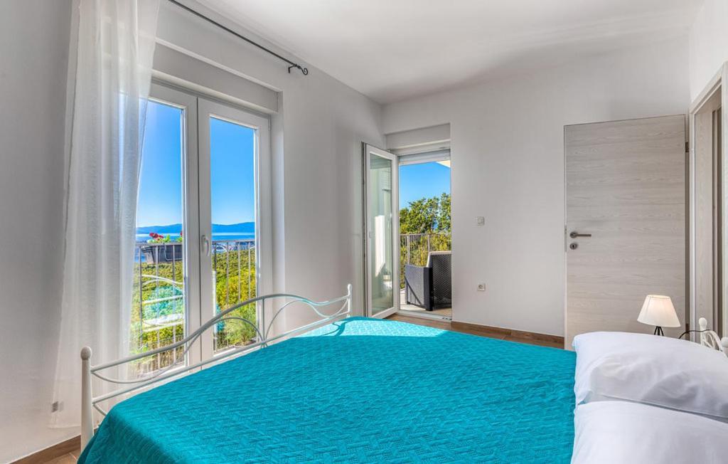 Holiday Home Aqua Smrika Luaran gambar